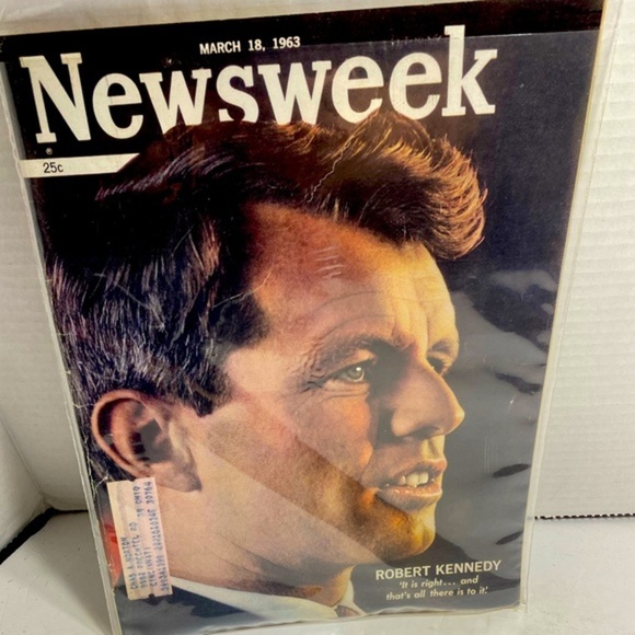 Newsweek Magazine 18 March 1963 - Robert Kennedy - Picture 1 of 2
